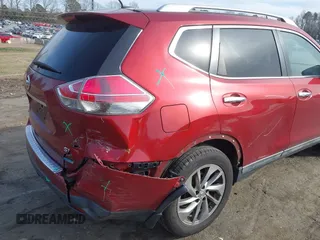 2014 Nissan Rogue SV with VIN 5N1AT2MT2EC851245, listed as a IAAI auction lot 41611370 with 172,157 mi miles. Bid and sale history available at carsss.com. Image 6.