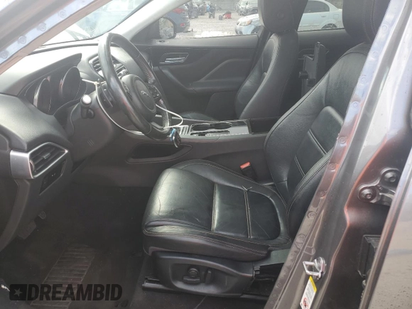 2017 Jaguar F-Pace 20d Prestige with VIN SADCK2BN6HA883222, listed as a Copart auction lot 62474185 with Not provided miles and Salvage title. Bid and sale history available at DreamBid. Image 7.