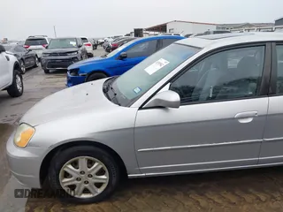 2003 Honda Civic z VIN 2HGES25843H594152, wystawiony jako IAAI lot #41539562 z przebiegiem 253 427 mil mil oraz . Historia ofert i sprzedaży dostępna na DreamBid. Obrazek 21.