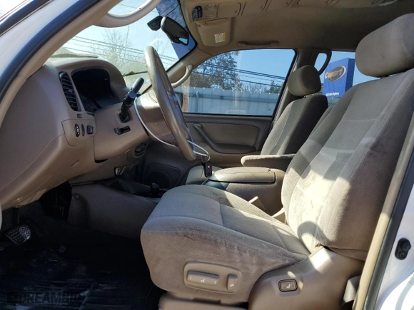 2002 Toyota Sequoia SR5 with VIN 5TDBT44A22S133546, listed as a Copart auction lot 76980194 with 203,207 mi miles and Clean Title. Bid and sale history available at carsss.com. Image 7.
