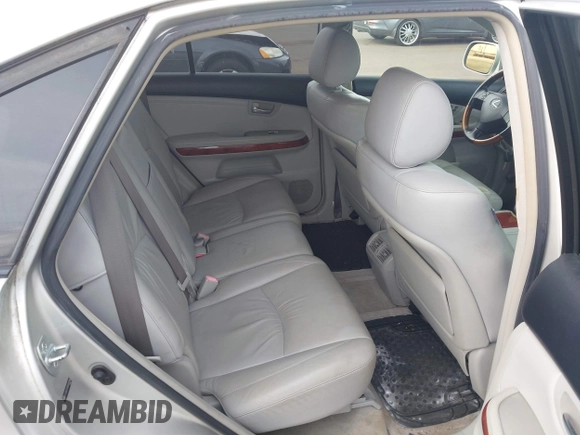 2005 Lexus RX 330 with VIN JTJGA31U050052280, listed as a IAAI auction lot 42131996 with 242,995 mi miles. Bid and sale history available at carsss.com. Image 8.
