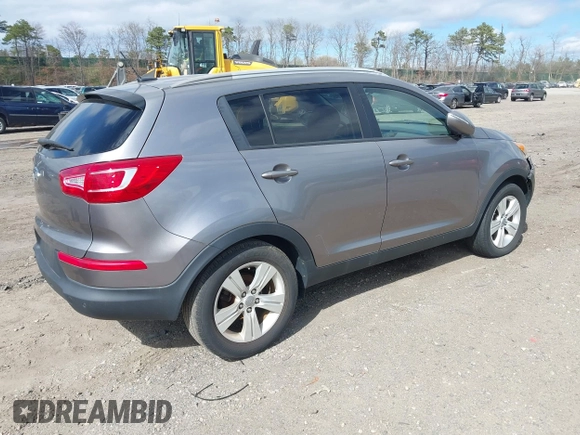 2011 Kia Sportage LX with VIN KNDPB3A21B7140790, listed as a IAAI auction lot 41995888 with 77,678 mi miles and . Bid and sale history available at carsss.com. Image 4.