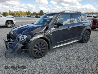 2017 MINI Countryman Cooper S with VIN WMZYT3C36H3D98233, listed as a Copart auction lot 78138334 with 140,512 mi miles and Salvage Title. Bid and sale history available at carsss.com. Image 1.