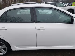 2013 Toyota Corolla L with VIN 2T1BU4EE0DC918769, listed as a IAAI auction lot 41973013 with 288,900 mi miles and . Bid and sale history available at DreamBid. Image 13.