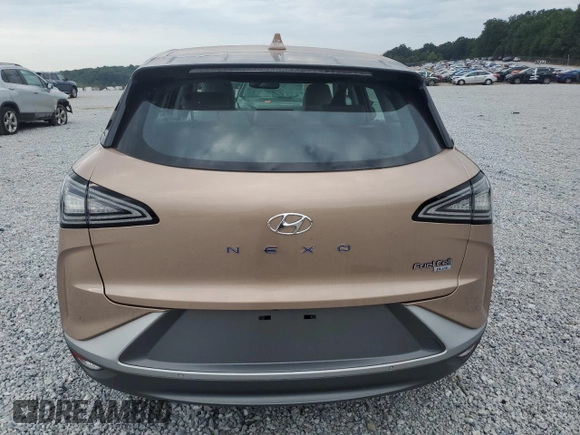 2019 Hyundai NEXO z VIN KM8J74A6XKU002131, wystawiony jako Copart lot #67855134 z przebiegiem 13 690 mil mil oraz Czysty tytuł • Clean title. Historia ofert i sprzedaży dostępna na DreamBid. Obrazek 6.