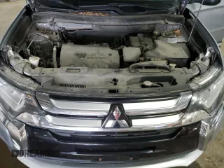 2016 Mitsubishi Outlander ES with VIN JA4AD2A30GZ012680, listed as a Copart auction lot 58815955 with 168,811 mi miles and Clean title. Bid and sale history available at DreamBid. Image 12.