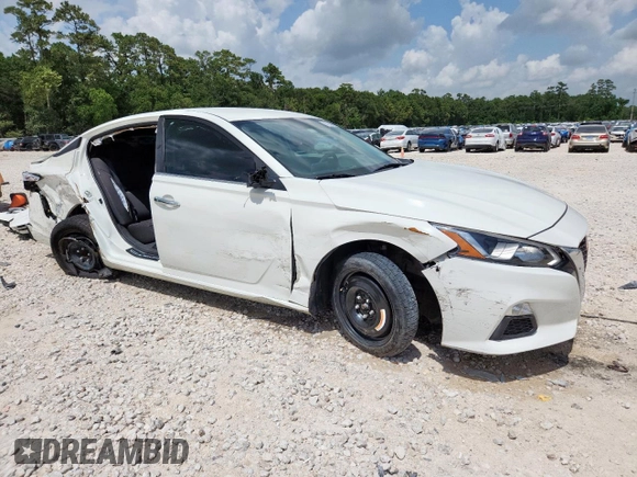 2020 Nissan Altima S with VIN 1N4BL4BVXLC128660, listed as a Copart auction lot 61764275 with 84,662 mi miles and Salvage title. Bid and sale history available at DreamBid. Image 4.