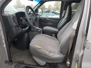 2007 GMC Savana z VIN 1GJHG35U771175323, wystawiony jako Copart lot #80587754 z przebiegiem 259 512 mil mil oraz Czysty tytuł • Clean title. Historia ofert i sprzedaży dostępna na DreamBid. Obrazek 7.