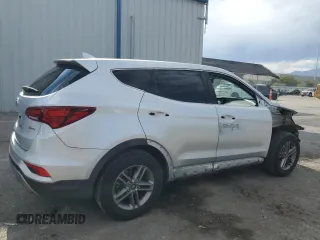 2017 Hyundai Santa Fe 2.4L z VIN 5XYZT3LB2HG392689, wystawiony jako Copart lot #59354795 z przebiegiem 54 525 mil mil oraz Szkoda całkowita • Salvage title. Historia ofert i sprzedaży dostępna na DreamBid. Obrazek 3.