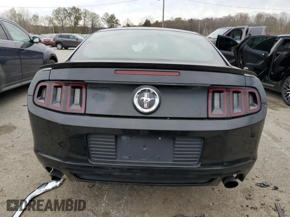 2013 Ford Mustang V6 with VIN 1ZVBP8AM7D5207785, listed as a Copart auction lot 80505444 with 180,901 mi miles and Salvage title. Bid and sale history available at DreamBid. Image 6.