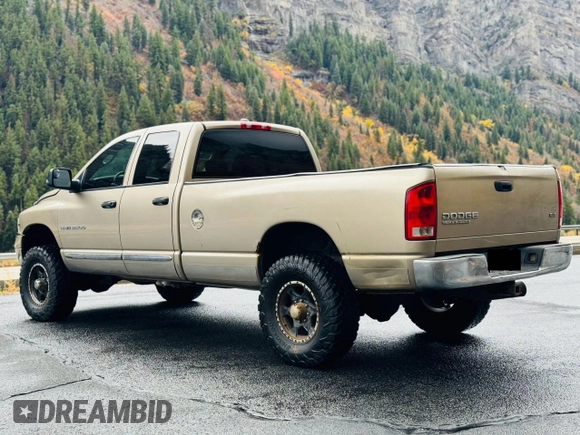 2005 Dodge Ram 2500 SLT with VIN 3D7KS28C75G782335, listed as a Copart auction lot 80124264 with 275,117 mi miles and Salvage Title. Bid and sale history available at carsss.com. Image 3.