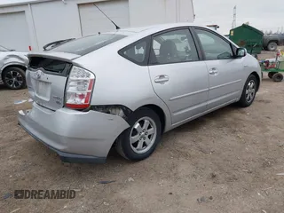 2007 Toyota Prius with VIN JTDKB20U477626203, listed as a IAAI auction lot 41992903 with 150,143 mi miles and . Bid and sale history available at DreamBid. Image 4.