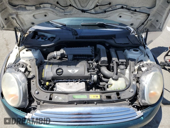 2010 MINI Hardtop with VIN WMWMF3C53ATU79777, listed as a Copart auction lot 55530175 with 177,225 mi miles and Clean title. Bid and sale history available at DreamBid. Image 11.
