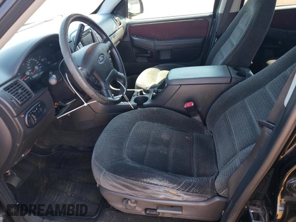 2005 Ford Explorer с VIN 1FMDU63K15UB75312, выставлен на аукционе Copart как лот 74739814 с пробегом 258 172 миль миль и Списание • Salvage title. История ставок и продаж доступна на DreamBid. Изображение 7.