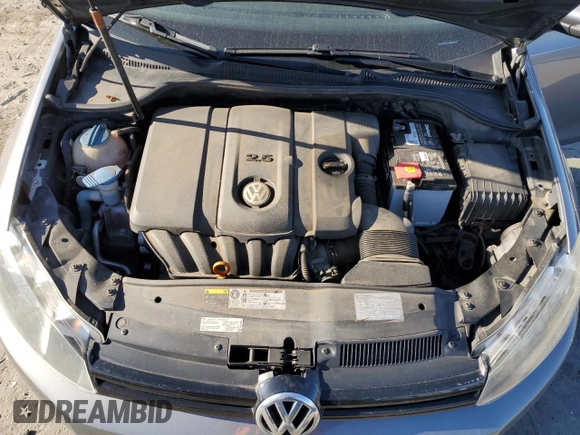 2013 Volkswagen Golf w/Conv z VIN WVWDB7AJ7DW096854, wystawiony jako Copart lot #49513685 z przebiegiem 176 770 mil mil oraz Czysty tytuł • Clean title. Historia ofert i sprzedaży dostępna na DreamBid. Obrazek 11.