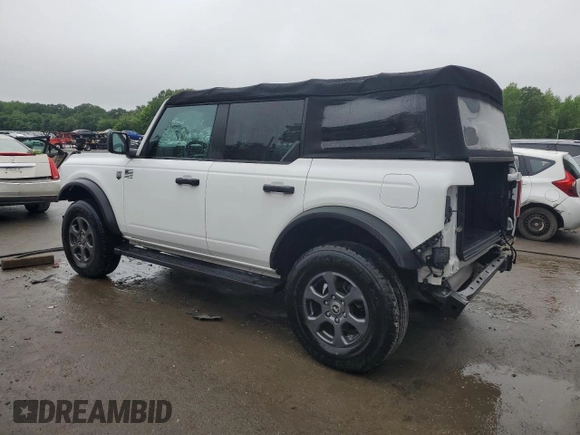 2022 Ford Bronco with VIN 1FMDE5BH8NLB86889, listed as a Copart auction lot 60898845 with 30,414 mi miles and Salvage title. Bid and sale history available at DreamBid. Image 2.