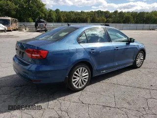 2015 Volkswagen Jetta Sedan 1.8T SE w/Connectivity with VIN 3VWD07AJ8FM267200, listed as a Copart auction lot 73553834 with 87,675 mi miles and Salvage Title. Bid and sale history available at carsss.com. Image 3.