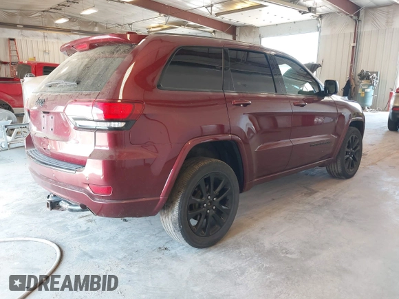 2018 Jeep Grand Cherokee Laredo with VIN 1C4RJFAG1JC152968, listed as a IAAI auction lot 42509667 with 108,319 mi miles and . Bid and sale history available at DreamBid. Image 4.