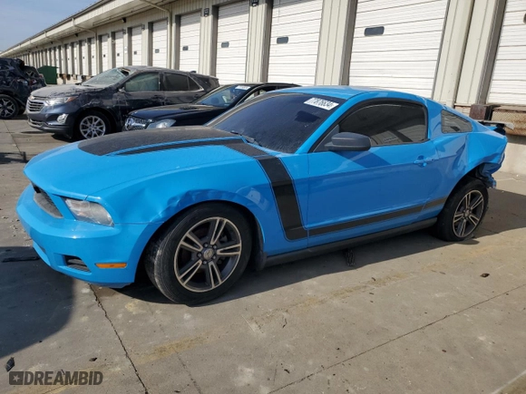 2010 Ford Mustang V6 with VIN 1ZVBP8AN2A5107047, listed as a Copart auction lot 77876634 with 159,803 mi miles and Salvage Title. Bid and sale history available at carsss.com. Image 1.