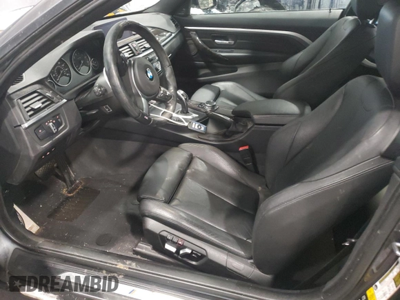 2016 BMW 4 Series 435i xDrive z VIN WBA3R5C56GK374020, wystawiony jako Copart lot #44822795 z przebiegiem 82 744 mil mil oraz Szkoda całkowita • Salvage title. Historia ofert i sprzedaży dostępna na DreamBid. Obrazek 7.