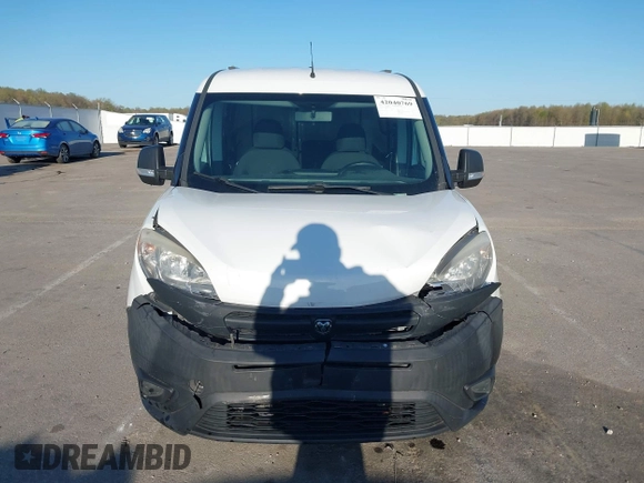 2017 Ram ProMaster City Cargo Tradesman z VIN ZFBERFAB0H6D59068, wystawiony jako IAAI lot #42040769 z przebiegiem 126 308 mil mil oraz . Historia ofert i sprzedaży dostępna na DreamBid. Obrazek 12.