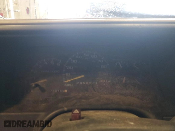2000 GMC Sierra 1500 with VIN 1GTGC33J5YF462705, listed as a Copart auction lot 89203555 with Not Provided miles and Non Repairable. Bid and sale history available at DreamBid. Image 9.
