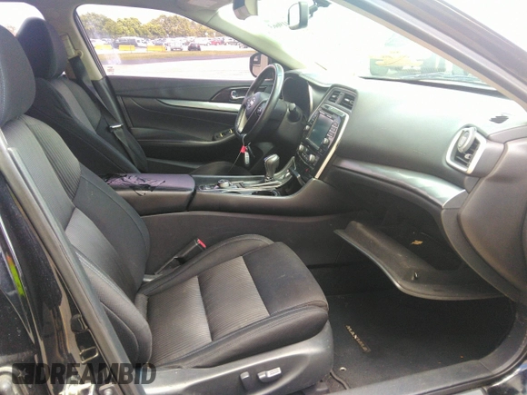 2016 Nissan Maxima SR with VIN 1N4AA6AP9GC428938, listed as a IAAI auction lot 42419663 with 121,501 mi miles and . Bid and sale history available at DreamBid. Image 5.