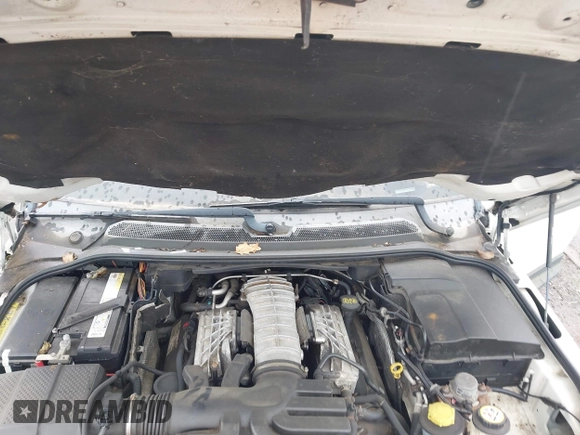 2008 Land Rover Range Rover Sport SC with VIN SALSH23418A150404, listed as a IAAI auction lot 42642914 with 190,007 mi miles and . Bid and sale history available at DreamBid. Image 10.