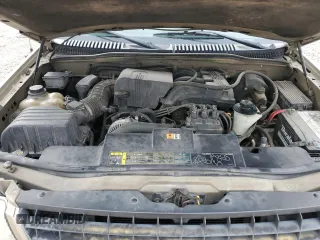2002 Ford Explorer XLS with VIN 1FMZU72K82UD03943, listed as a Copart auction lot 78741144 with 186,422 mi miles and Clean title. Bid and sale history available at DreamBid. Image 11.
