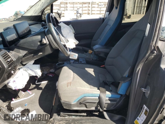 2016 BMW i3 z VIN WBY1Z4C56GV508123, wystawiony jako Copart lot #50242215 z przebiegiem 73 740 mil mil oraz Szkoda całkowita • Salvage title. Historia ofert i sprzedaży dostępna na DreamBid. Obrazek 7.