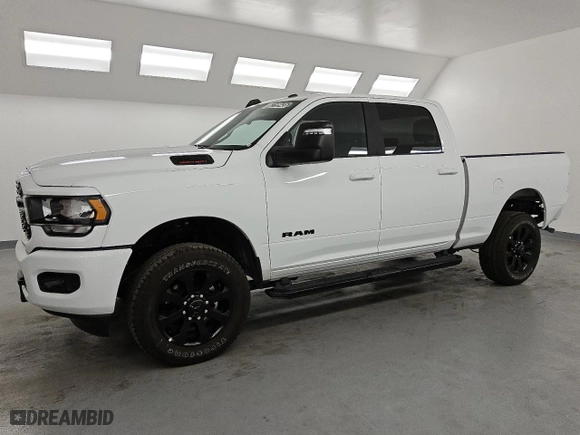2024 Ram 2500 Big Horn with VIN 3C6UR5DJXRG395201, listed as a Copart auction lot 53199435 with 5,220 mi miles and Clean Title. Bid and sale history available at carsss.com. Image 1.