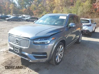 2017 Volvo XC90 Inscription with VIN YV4A22PL3H1179969, listed as a IAAI auction lot 40649647 with 122,400 mi miles. Bid and sale history available at carsss.com. Image 17.