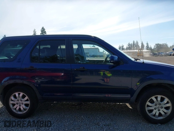 2005 Honda CR-V EX z VIN JHLRD78855C038069, wystawiony jako IAAI lot #42449026 z przebiegiem 217 102 mil mil oraz . Historia ofert i sprzedaży dostępna na DreamBid. Obrazek 14.