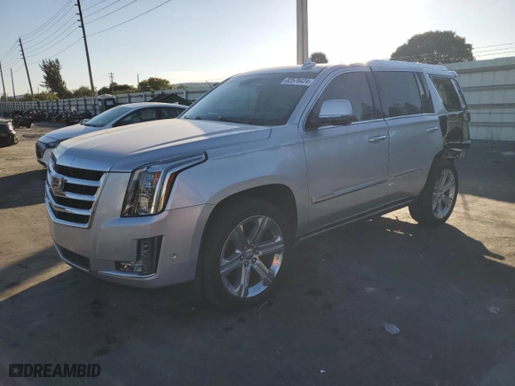 2020 Cadillac Escalade Premium Luxury with VIN 1GYS4CKJ9LR172686, listed as a Copart auction lot 82578424 with 29,458 mi miles and Salvage Title. Bid and sale history available at carsss.com. Image 1.