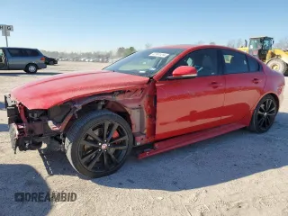 2020 Jaguar XE R-Dynamic S z VIN SAJAT4GX5LCP56076, wystawiony jako Copart lot #42991414 z przebiegiem 39 319 mil mil oraz . Historia ofert i sprzedaży dostępna na DreamBid. Obrazek 1.