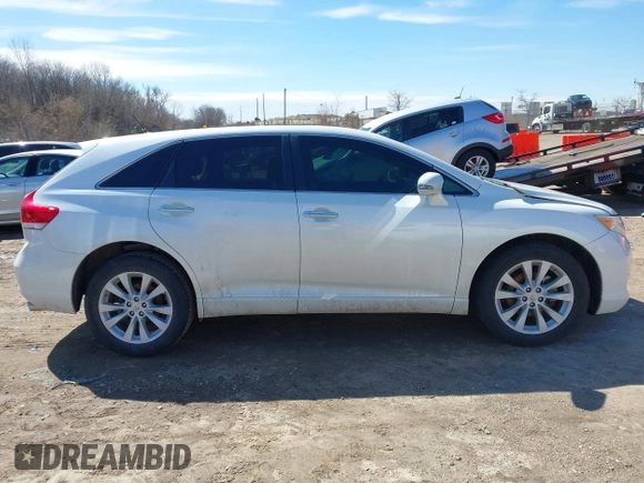 2015 Toyota Venza LE z VIN 4T3ZA3BB2FU095797, wystawiony jako IAAI lot #41853876 z przebiegiem 181 023 mil mil oraz . Historia ofert i sprzedaży dostępna na DreamBid. Obrazek 13.