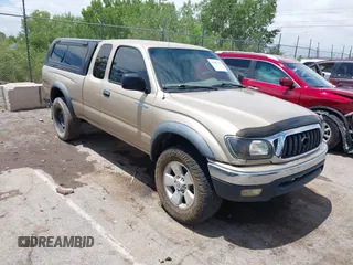 2004 Toyota Tacoma with VIN 5TEWN72N24Z400709, listed as a IAAI auction lot 42587330 with 279,453 mi miles and . Bid and sale history available at DreamBid. Image 1.