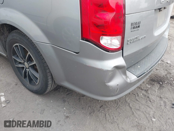 2018 Dodge Grand Caravan SE Plus with VIN 2C4RDGBG8JR200422, listed as a IAAI auction lot 41545299 with 241,903 mi miles and . Bid and sale history available at DreamBid. Image 17.