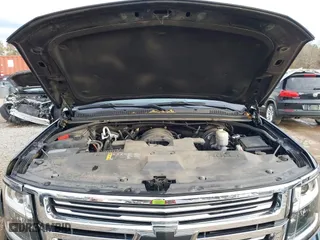 2020 Chevrolet Suburban Premier with VIN 1GNSCJKC0LR121728, listed as a IAAI auction lot 41105003 with 43,820 mi miles. Bid and sale history available at carsss.com. Image 10.