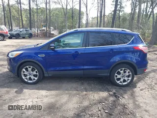 2014 Ford Escape Titanium with VIN 1FMCU9J94EUC38996, listed as a IAAI auction lot 41952267 with 211,375 mi miles. Bid and sale history available at carsss.com. Image 14.