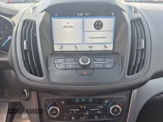 2019 Ford Escape SE z VIN 1FMCU0GD5KUC07713, wystawiony jako IAAI lot #42524778 z przebiegiem 86 392 mil mil oraz . Historia ofert i sprzedaży dostępna na DreamBid. Obrazek 2.