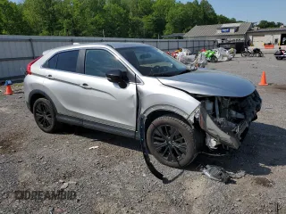 2018 Mitsubishi Eclipse Cross LE z VIN JA4AT4AA0JZ043965, wystawiony jako Copart lot #56483905 z przebiegiem 132 226 mil mil oraz Szkoda całkowita • Salvage title. Historia ofert i sprzedaży dostępna na DreamBid. Obrazek 4.