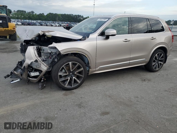 2024 Volvo XC90 Plus Bright Theme z VIN YV4062PE9R1169336, wystawiony jako Copart lot #56022465 z przebiegiem 8 129 mil mil oraz Szkoda całkowita • Salvage title. Historia ofert i sprzedaży dostępna na DreamBid. Obrazek 1.