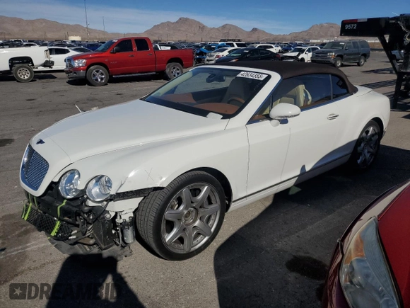 2008 Bentley Continental GT z VIN SCBDR33W58C054660, wystawiony jako Copart lot #42634355 z przebiegiem 39 068 mil mil oraz Szkoda całkowita • Salvage title. Historia ofert i sprzedaży dostępna na DreamBid. Obrazek 1.