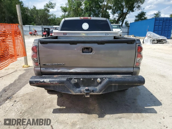 2006 Chevrolet Silverado 1500 LT2 with VIN 1GCEK19B76Z262869, listed as a Copart auction lot 55513435 with Not Provided miles and Salvage Title. Bid and sale history available at DreamBid. Image 6.