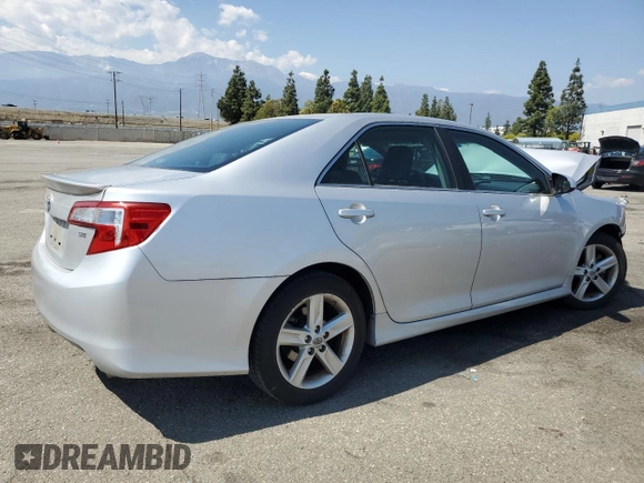 2014 Toyota Camry L with VIN 4T1BF1FK6EU841953, listed as a Copart auction lot 54784135 with 95,082 mi miles and Salvage Title. Bid and sale history available at DreamBid. Image 3.