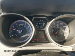 2014 Hyundai Elantra z VIN KMHDH6AH3EU026122, wystawiony jako Copart lot #50590265 z przebiegiem 122 165 mil mil oraz Szkody całkowita. Historia ofert i sprzedaży dostępna na DreamBid. Obrazek 9.