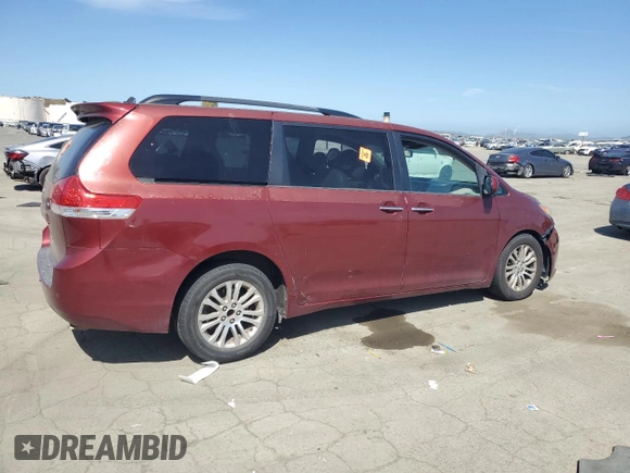 2012 Toyota Sienna XLE AAS z VIN 5TDYK3DC4CS242651, wystawiony jako Copart lot #53980615 z przebiegiem 170 805 mil mil oraz Szkoda całkowita • Salvage title. Historia ofert i sprzedaży dostępna na DreamBid. Obrazek 3.