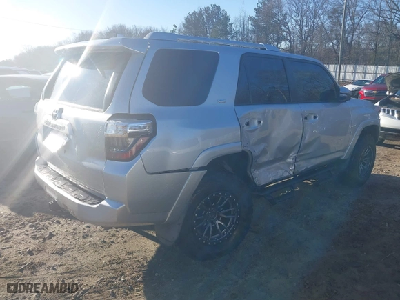 2017 Toyota 4Runner SR5 with VIN JTEZU5JR4H5150614, listed as a IAAI auction lot 41492357 with 75,721 mi miles. Bid and sale history available at carsss.com. Image 4.