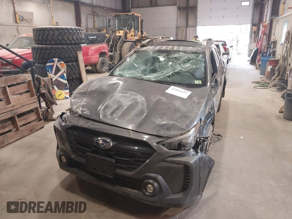 2025 Subaru Outback Onyx with VIN 4S4BTALC2S3132766, listed as a IAAI auction lot 42084852 with 8,498 mi miles and . Bid and sale history available at DreamBid. Image 6.